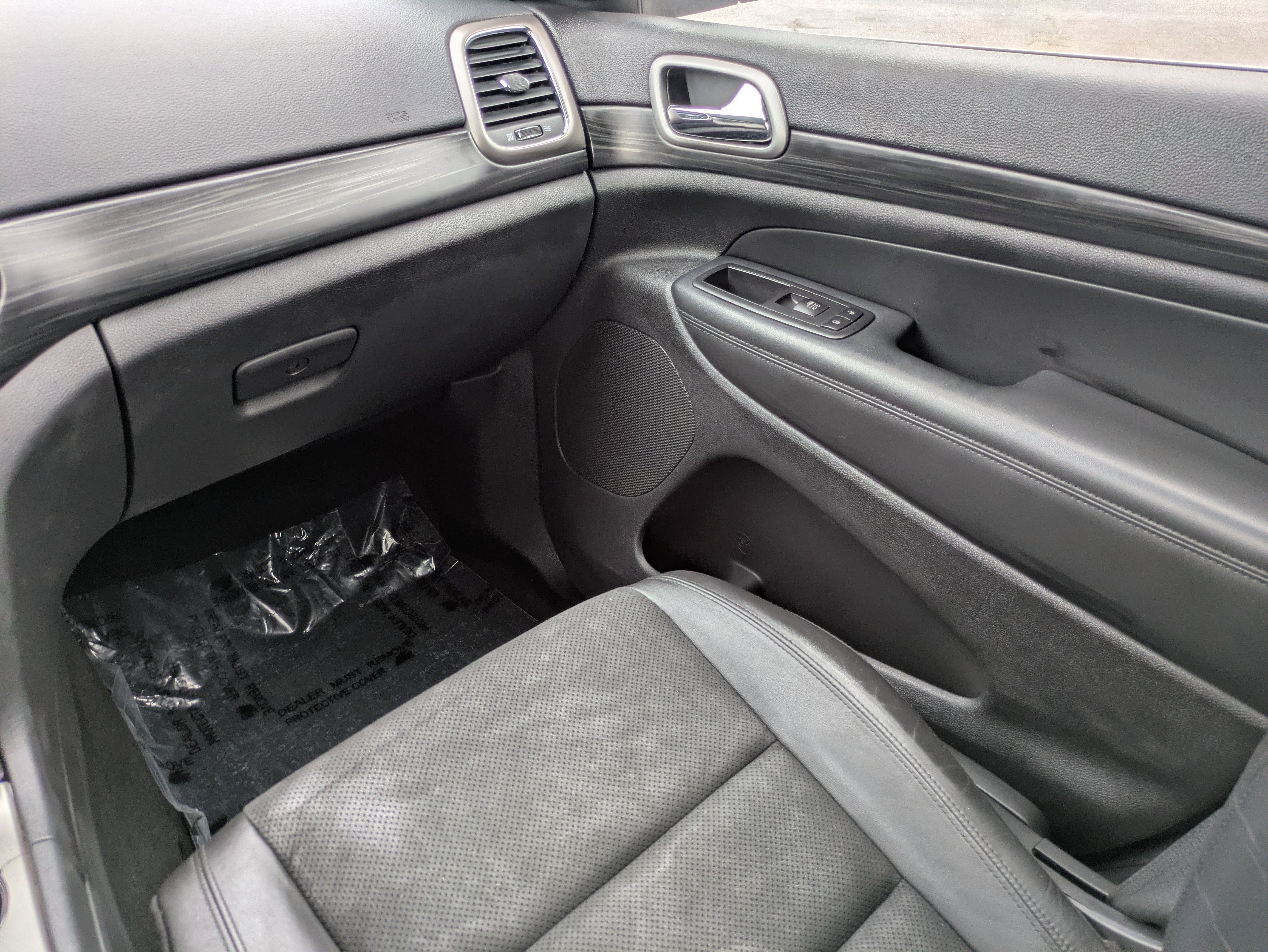 2019 Jeep Grand Cherokee Laredo E