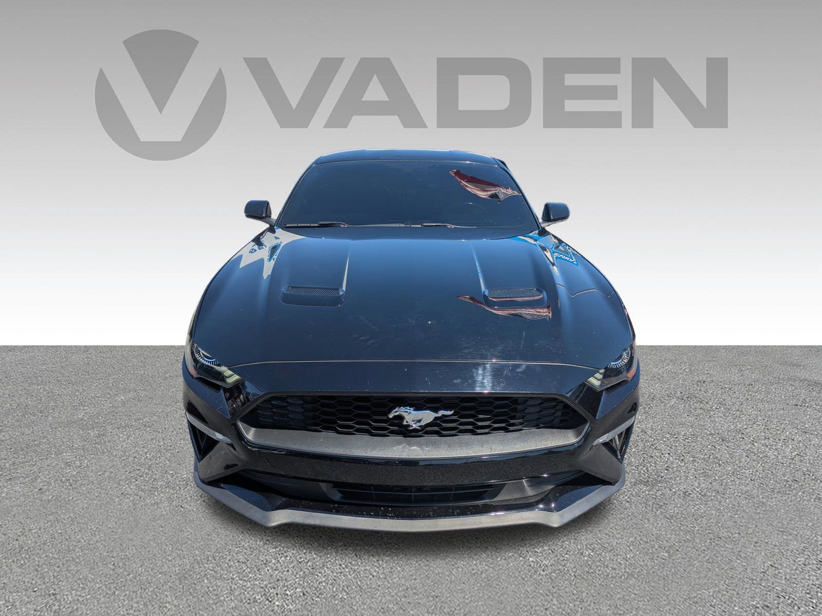 2020 Ford Mustang EcoBoost