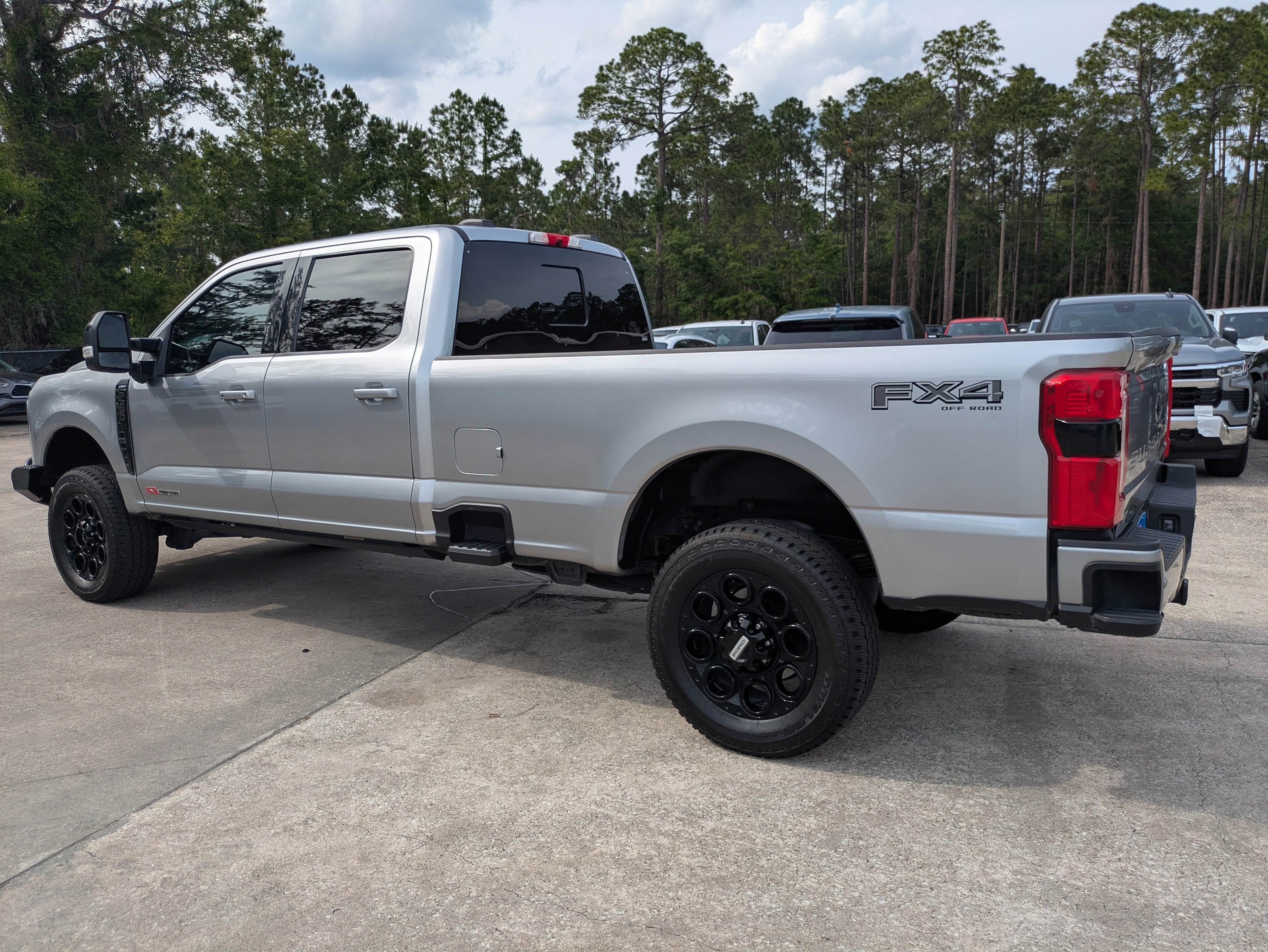 2024 Ford Super Duty F-350 SRW XL