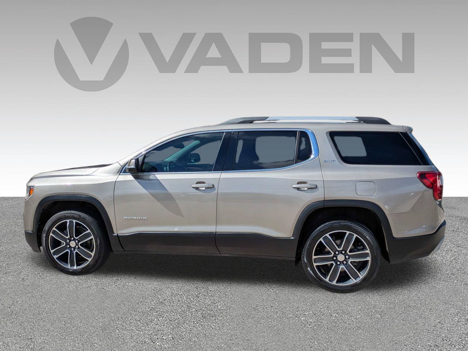 2022 GMC Acadia SLT