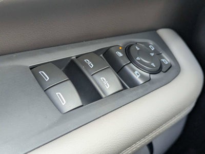 2025 GMC Yukon XL Elevation