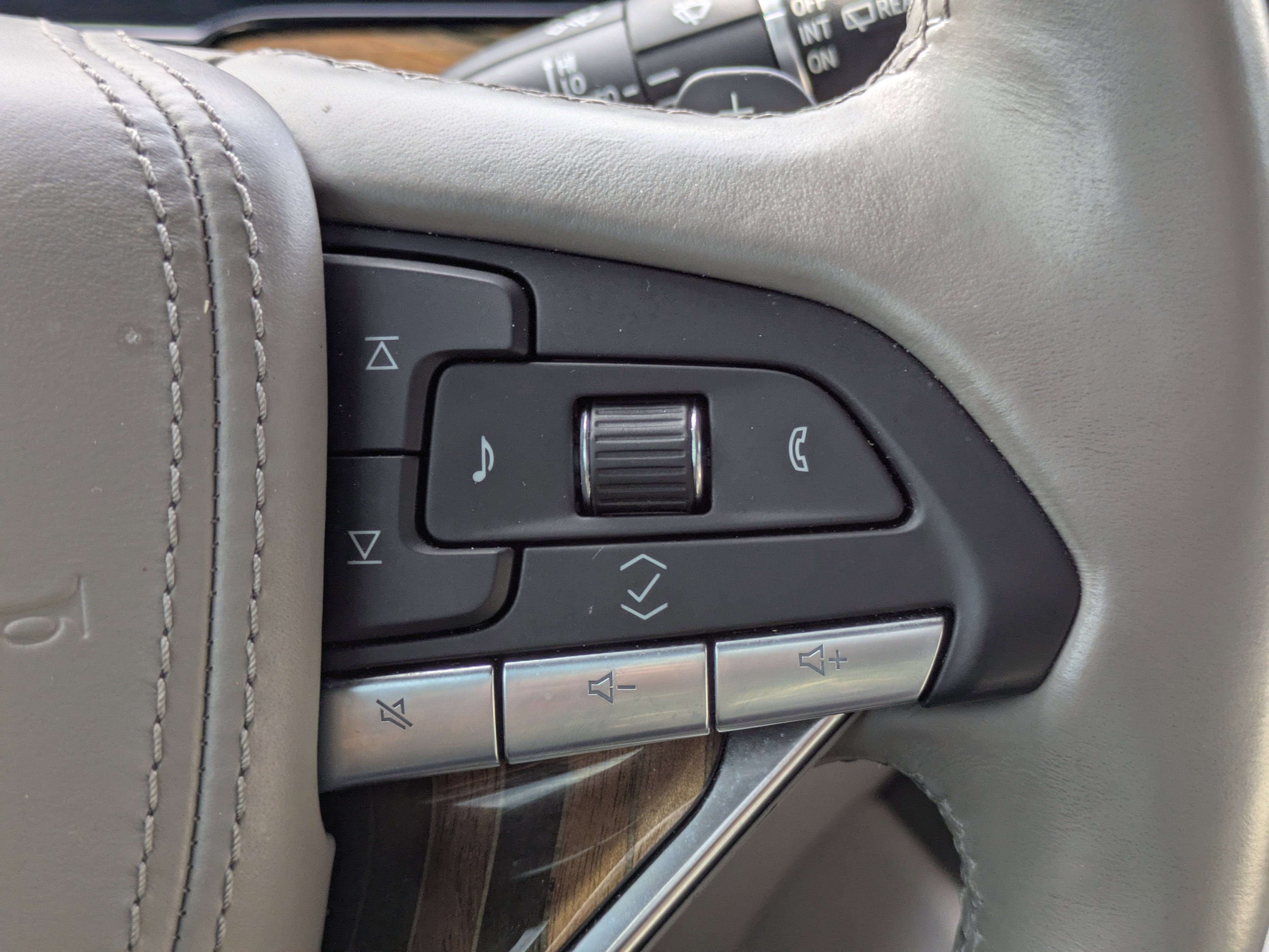 2022 Cadillac Escalade Premium Luxury Platinum