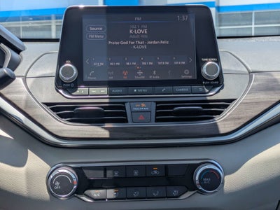 2025 Nissan Altima SV FWD