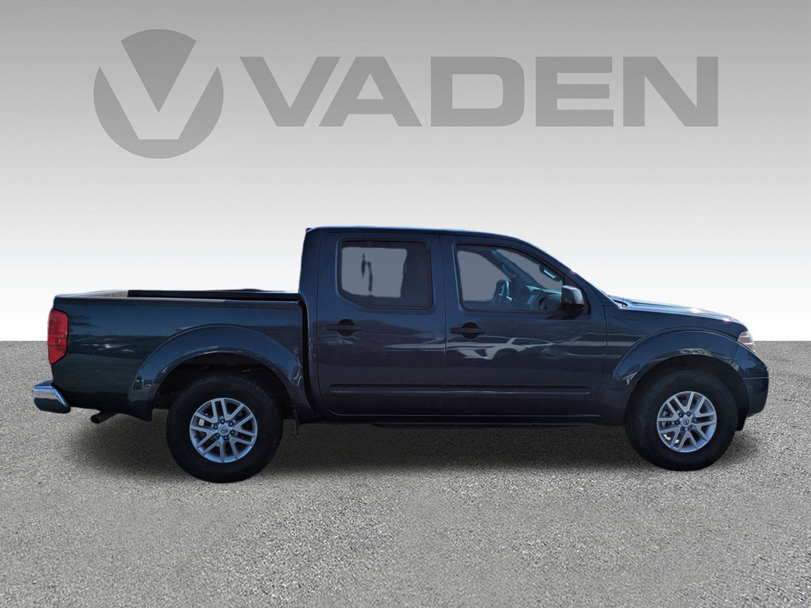 2015 Nissan Frontier SV