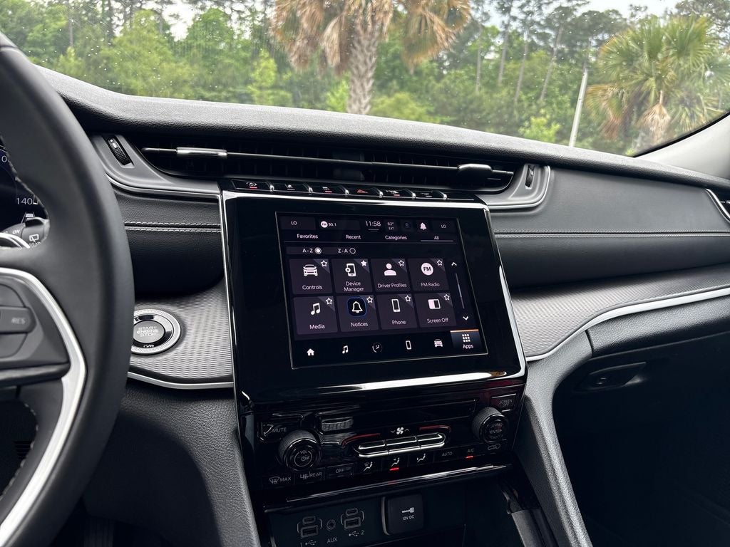 2023 Jeep Grand Cherokee Laredo