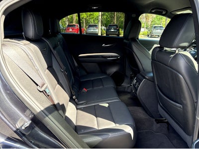 2023 Cadillac XT4 Premium Luxury