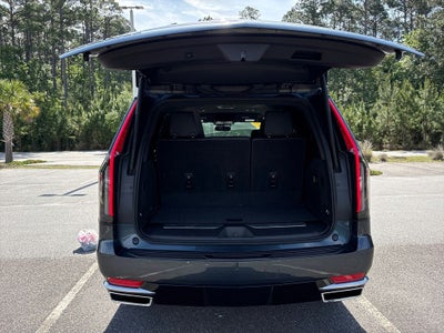 2021 Cadillac Escalade Luxury