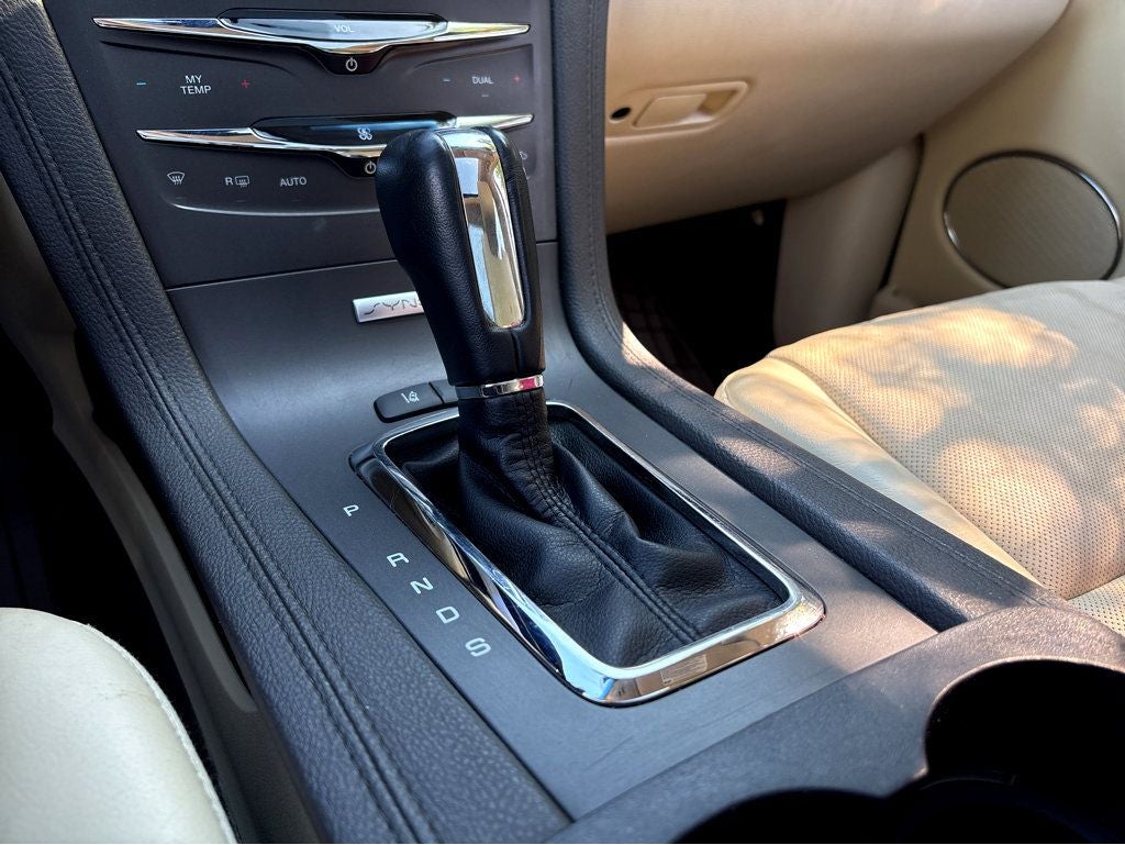 2019 Lincoln MKT Standard