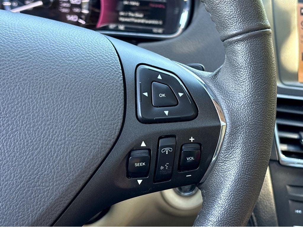 2019 Lincoln MKT Standard