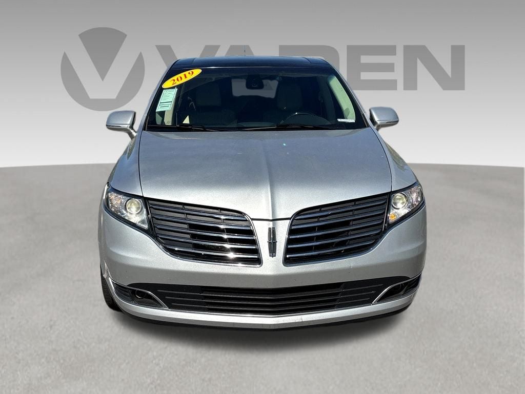 2019 Lincoln MKT Standard