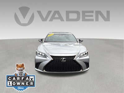 2024 Lexus ES 300h F SPORT Handling