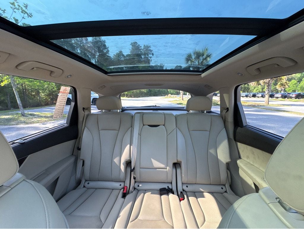 2019 Audi Q7 55 Premium Plus quattro