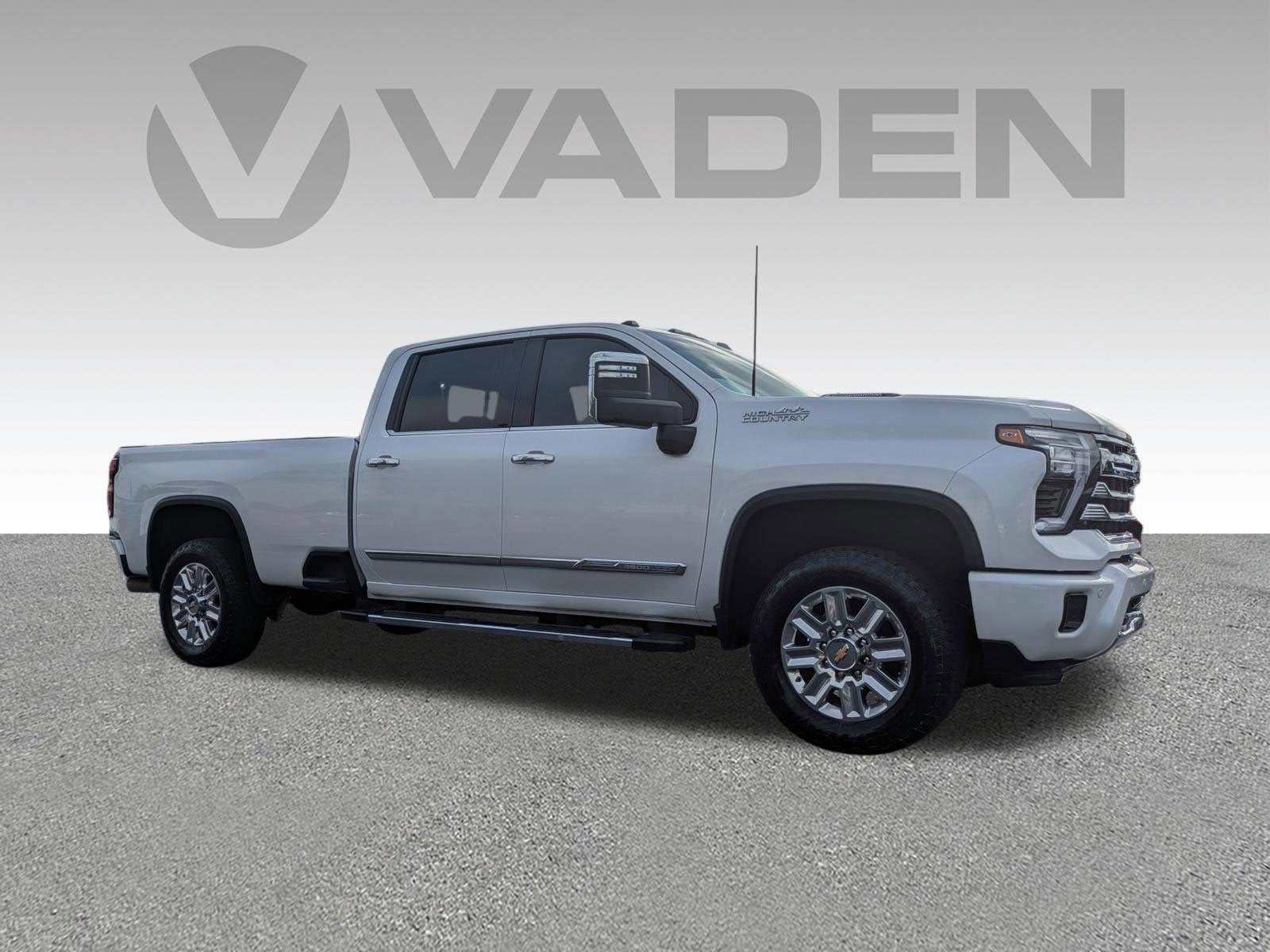 2025 Chevrolet Silverado 3500 HD High Country