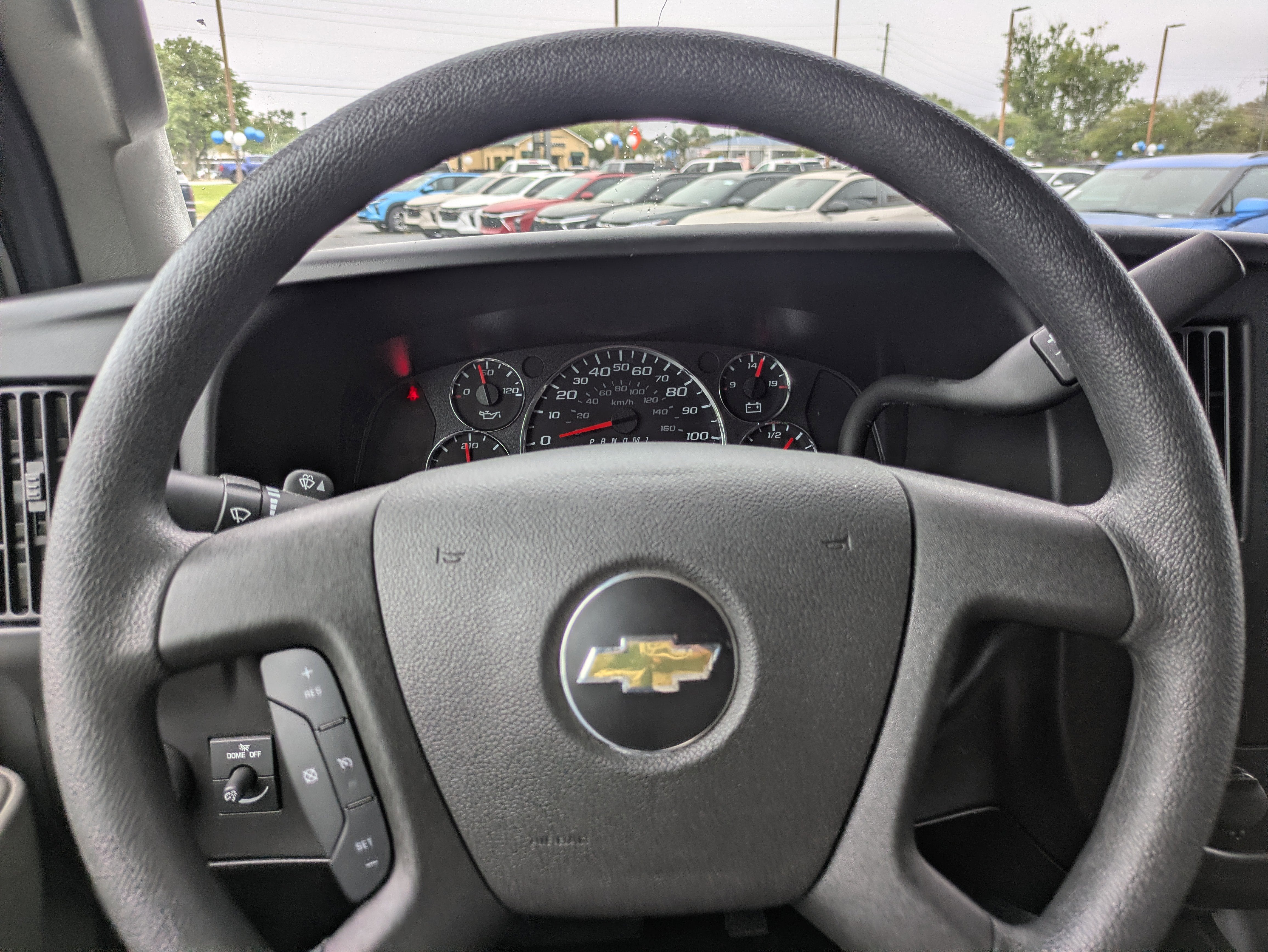 2024 Chevrolet Express Cargo 2500 WT