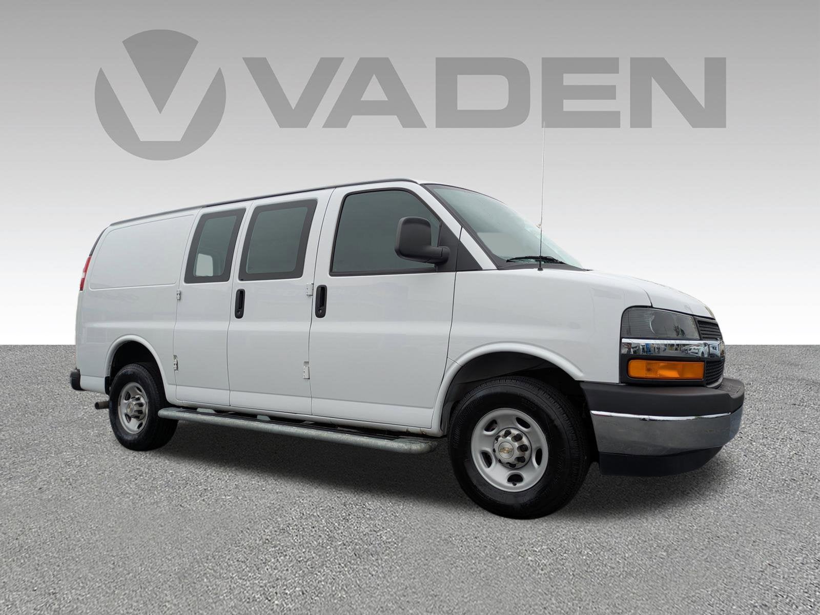 2024 Chevrolet Express Cargo 2500 WT