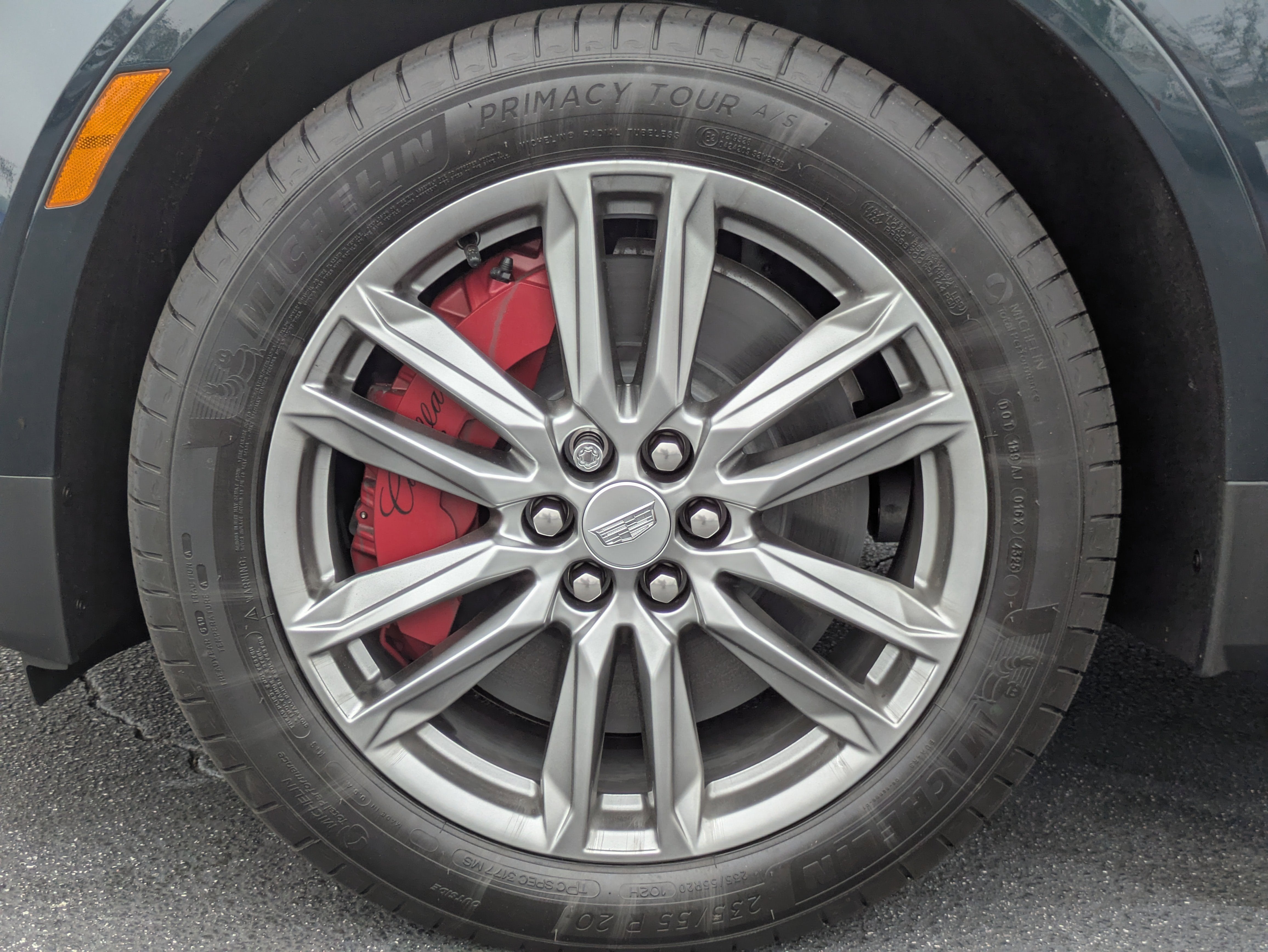 2026 Cadillac XT5 Sport