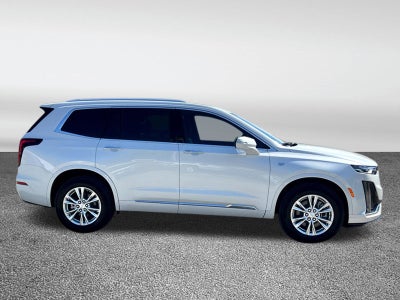 2025 Cadillac XT6 Luxury