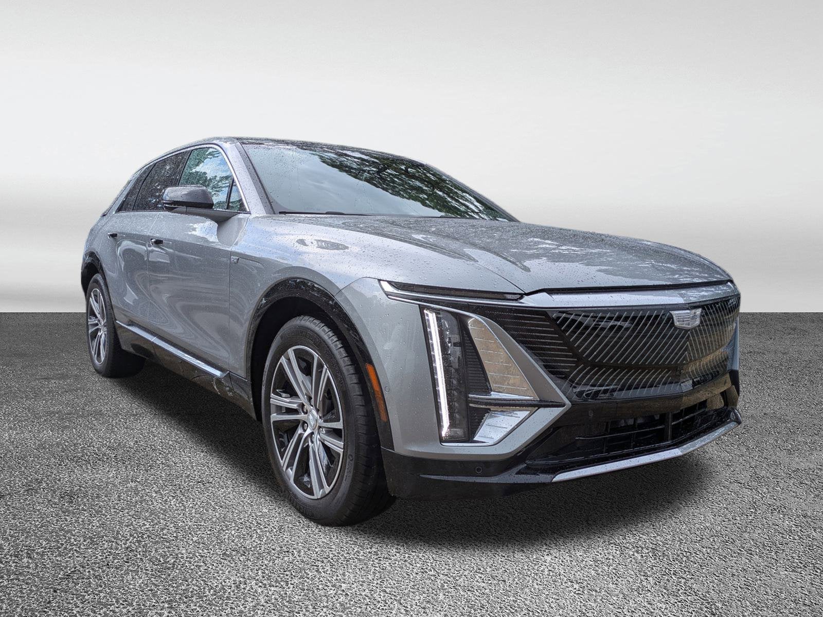 2025 Cadillac LYRIQ Luxury 1