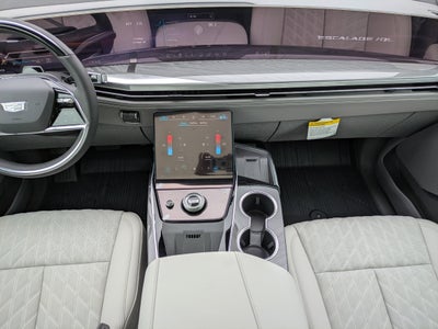 2026 Cadillac ESCALADE IQL Sport