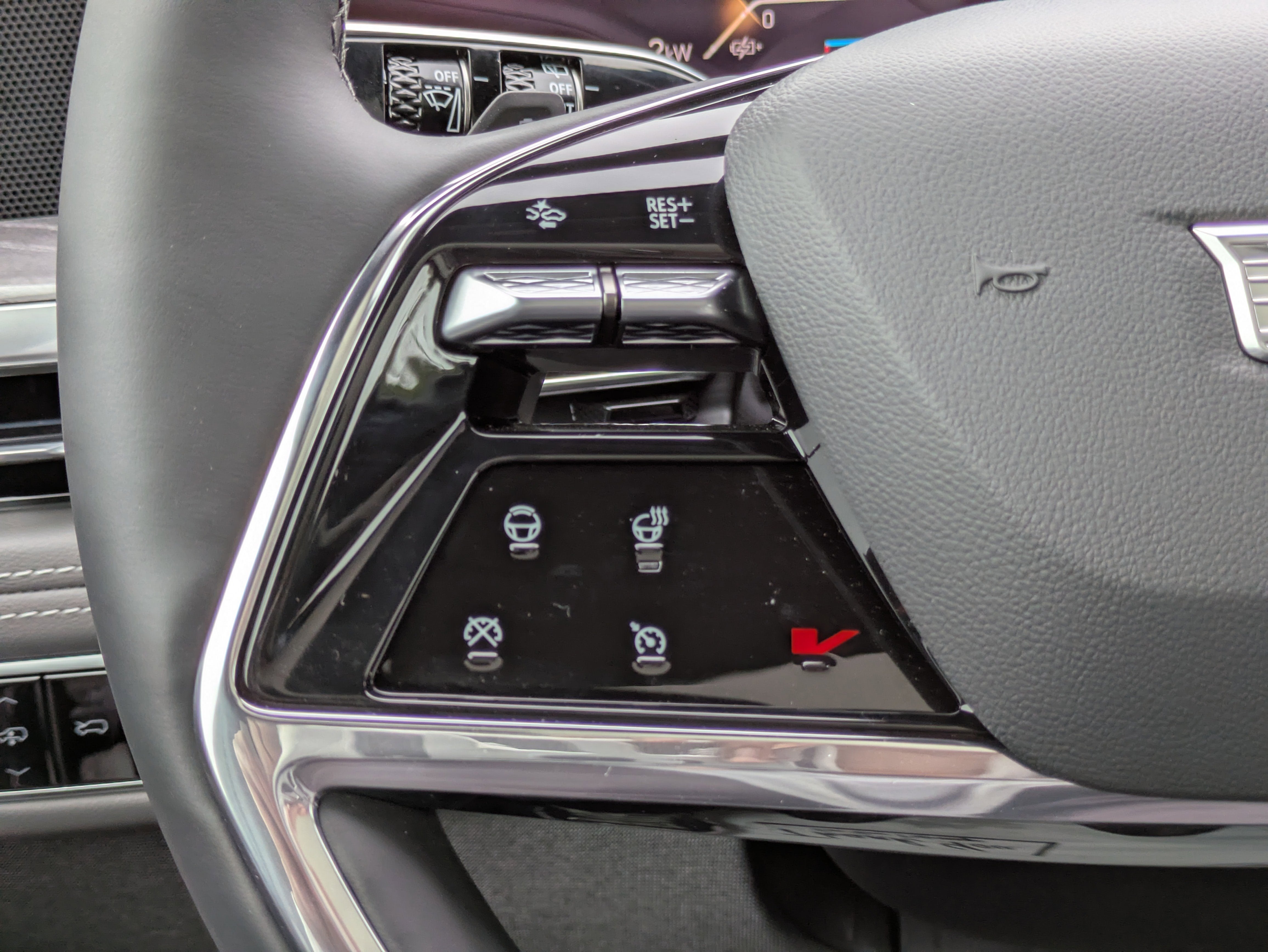 2026 Cadillac ESCALADE IQL Sport