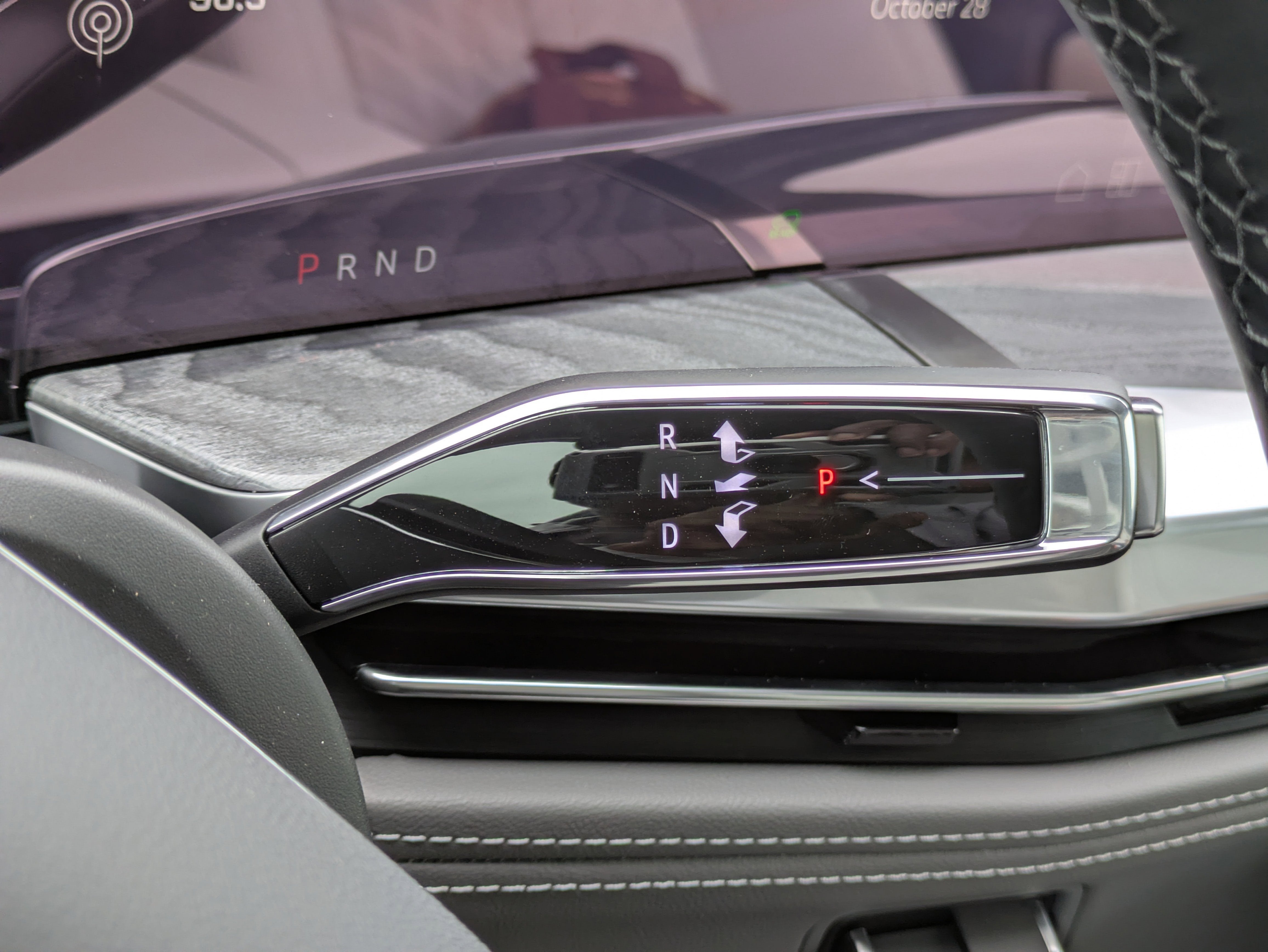 2026 Cadillac ESCALADE IQL Sport