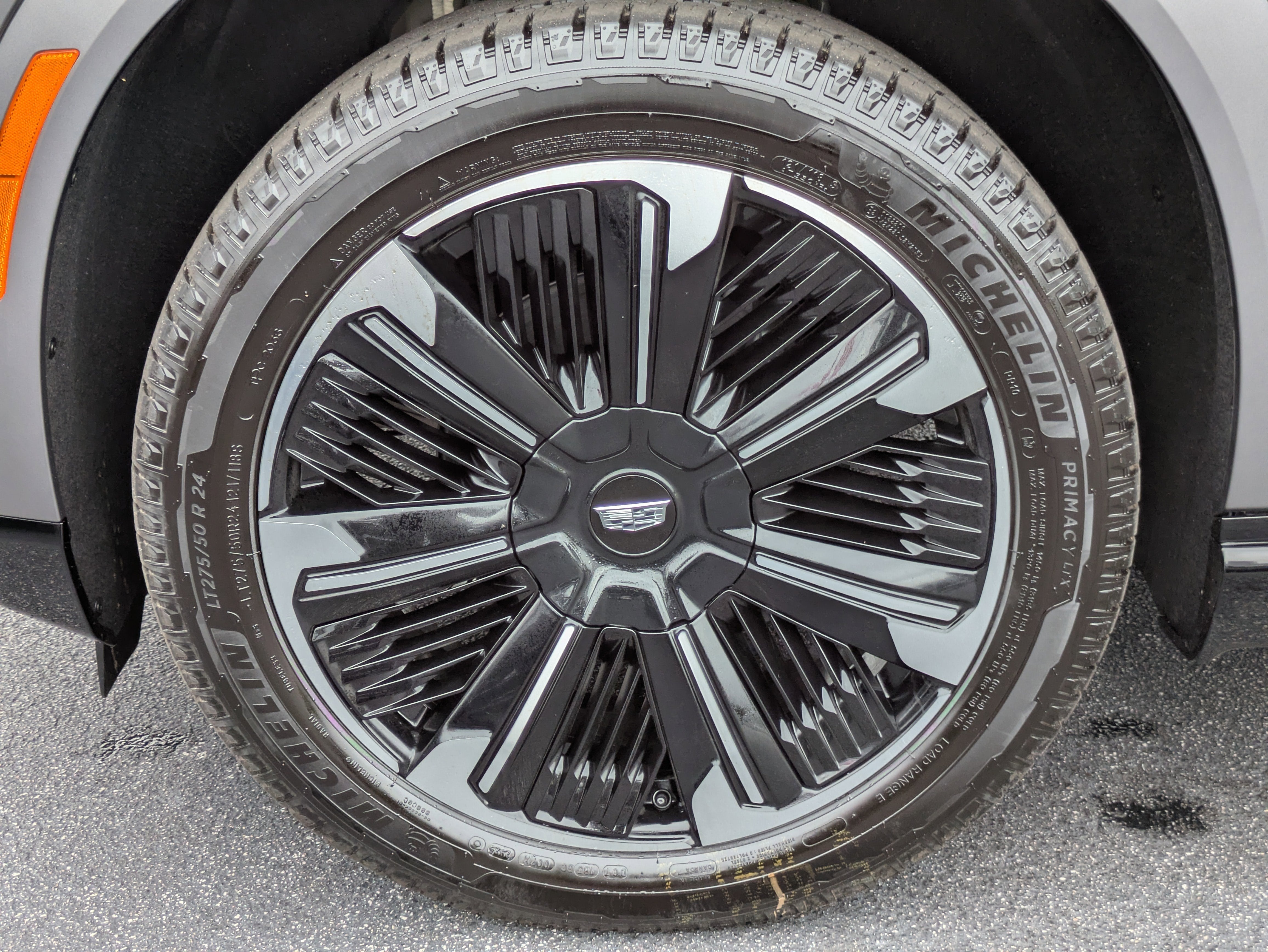 2026 Cadillac ESCALADE IQL Sport