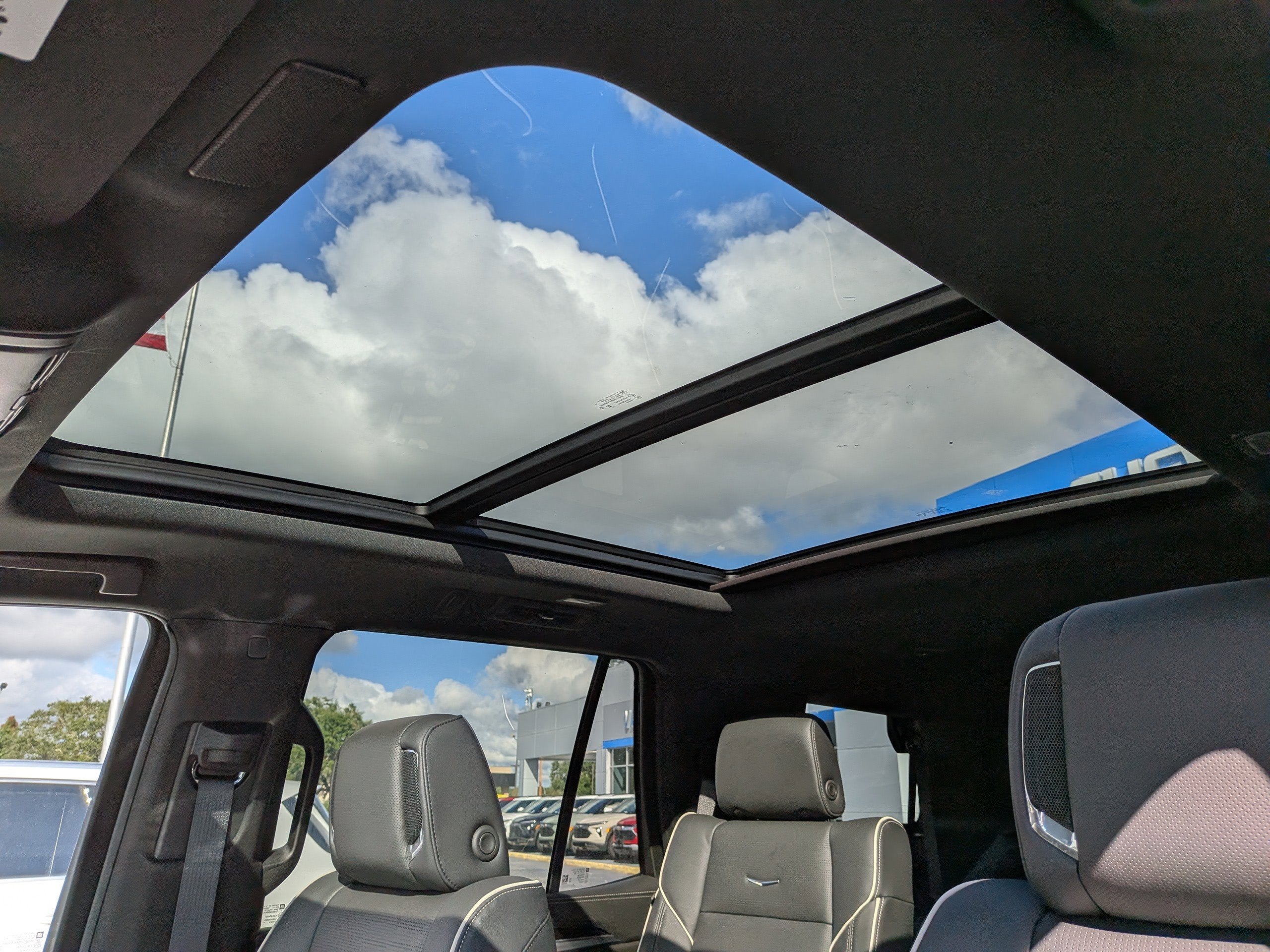 2025 Cadillac Escalade Sport