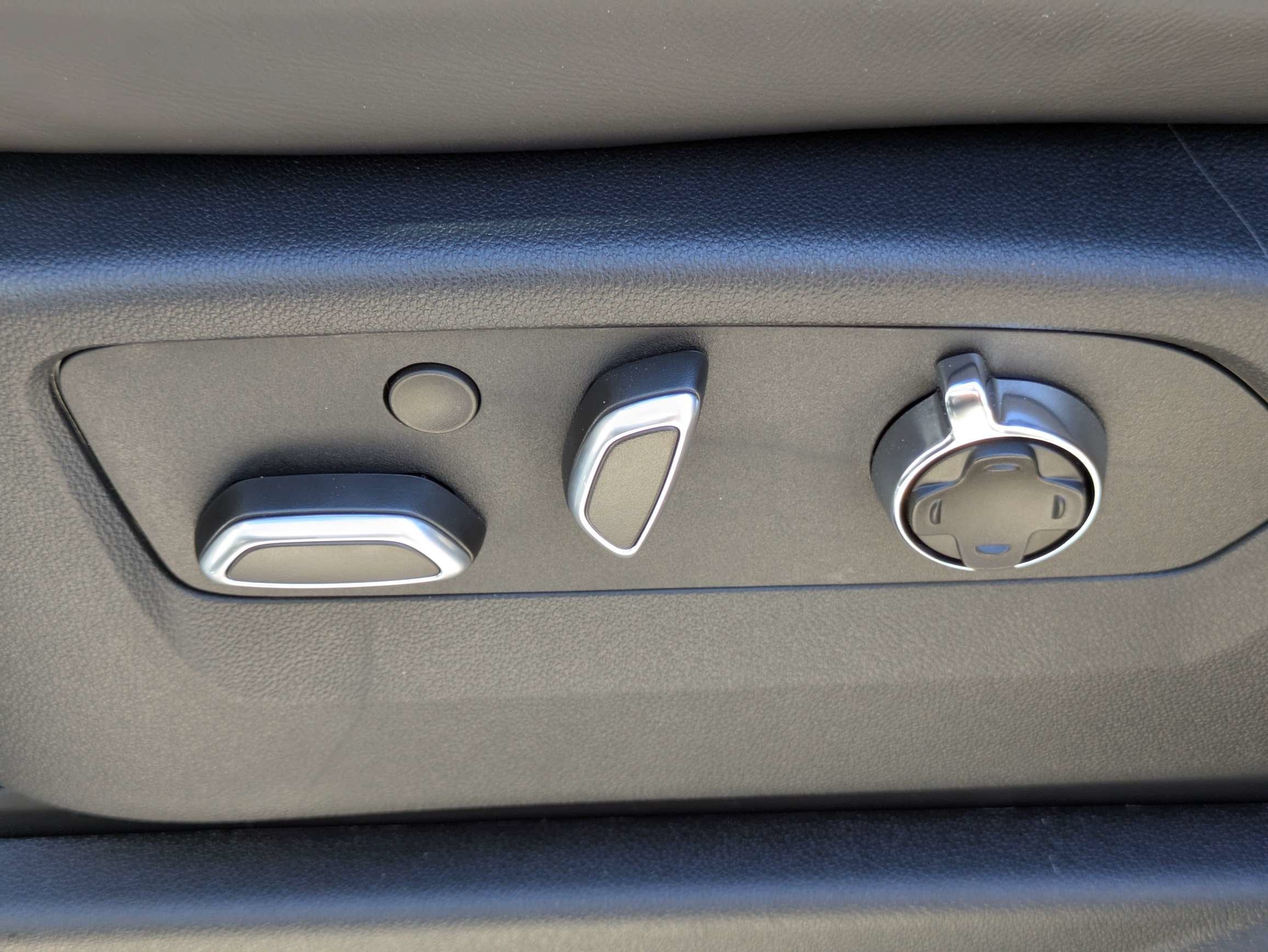 2026 Cadillac Escalade ESV V-Series