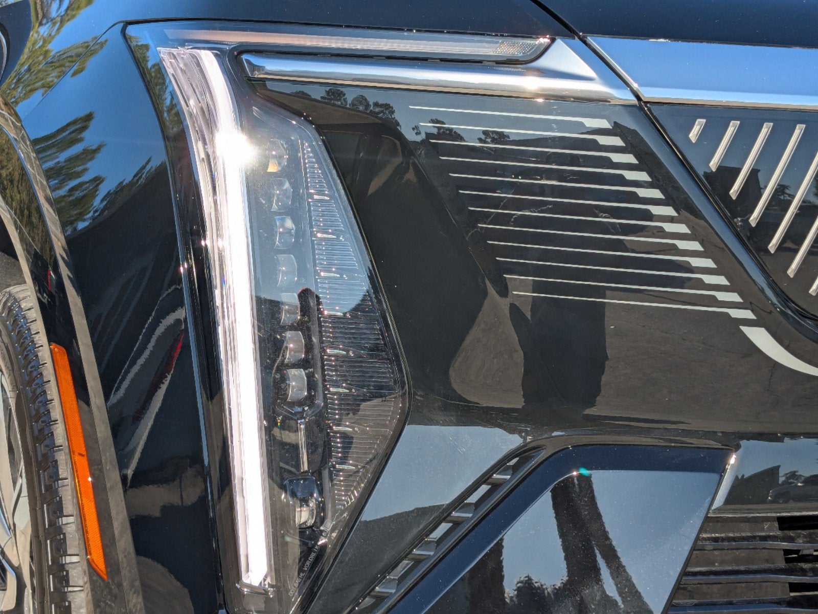 2025 Cadillac ESCALADE IQ Luxury 1