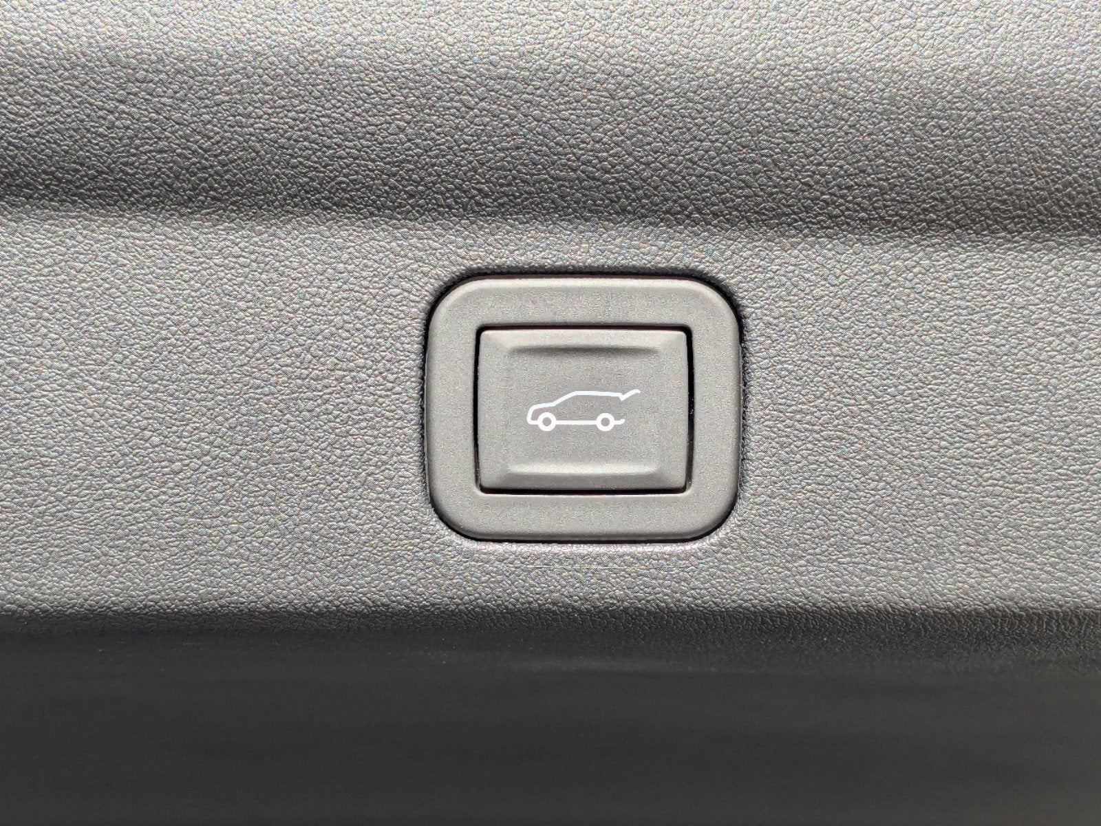 2025 Cadillac ESCALADE IQ Luxury 1