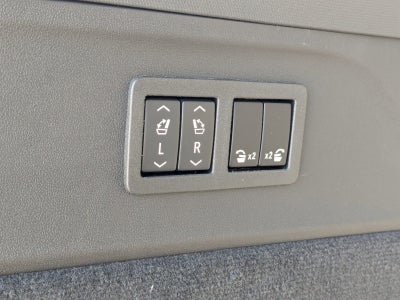 2025 Cadillac ESCALADE IQ Luxury 1