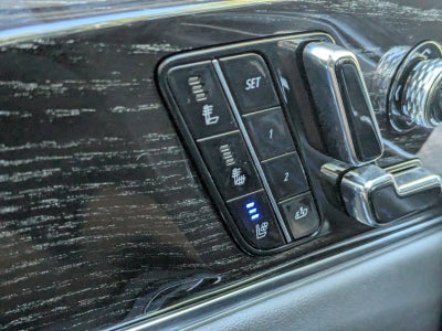 2025 Cadillac ESCALADE IQ Luxury 1