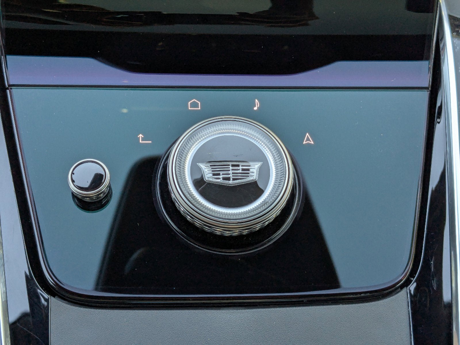 2025 Cadillac ESCALADE IQ Luxury 1