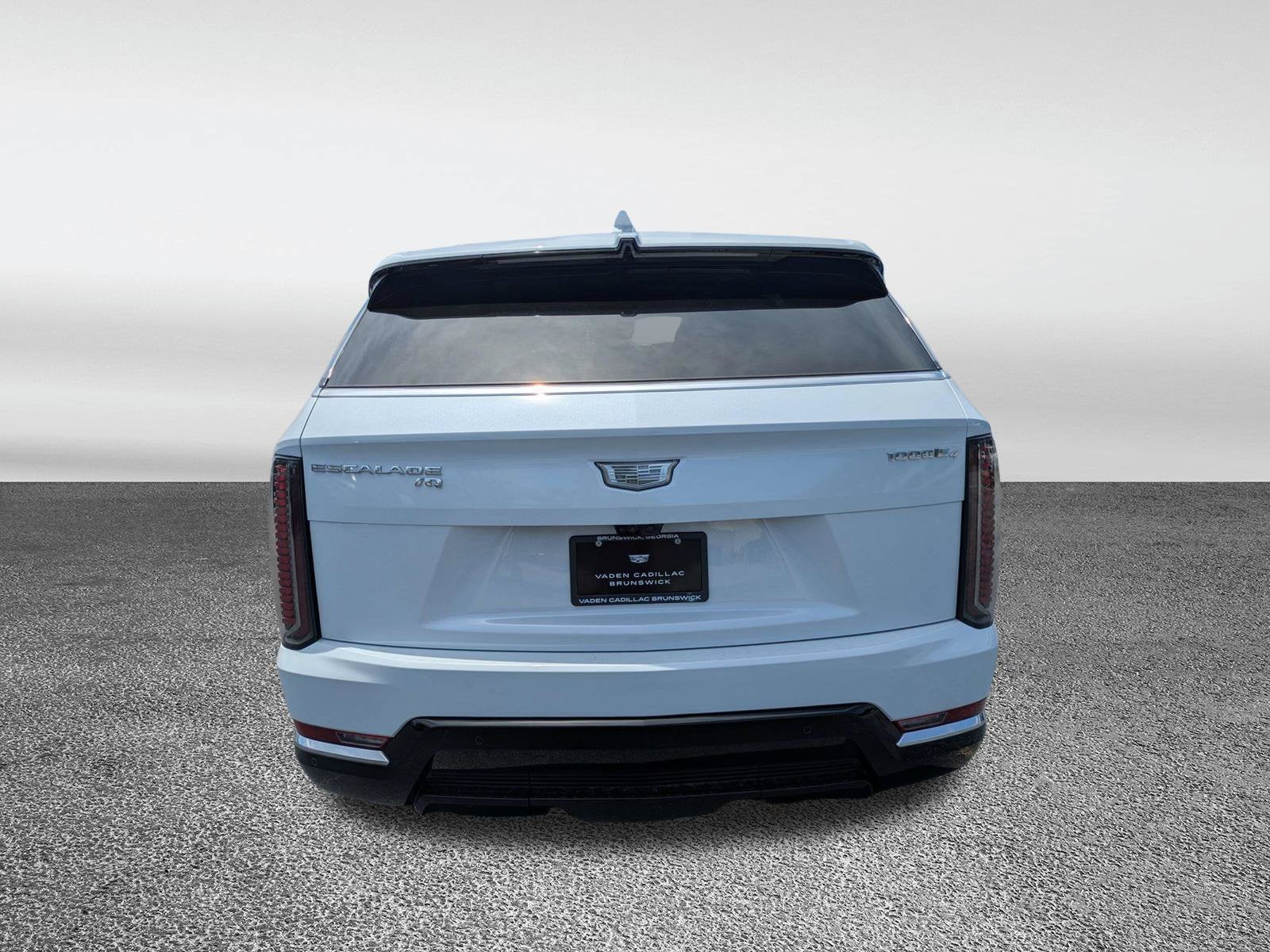 2026 Cadillac ESCALADE IQ Luxury