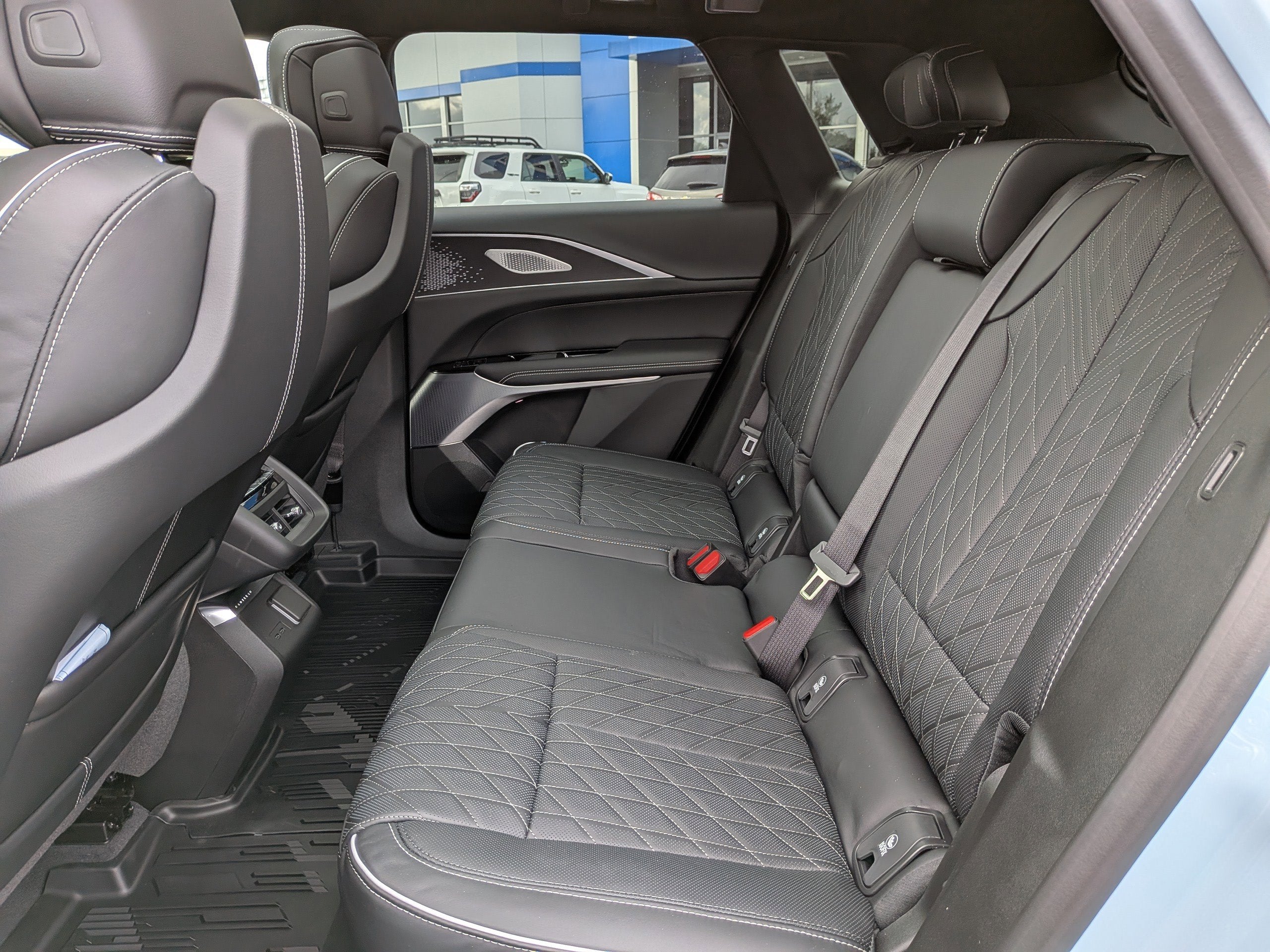 2026 Cadillac LYRIQ V-Series Premium