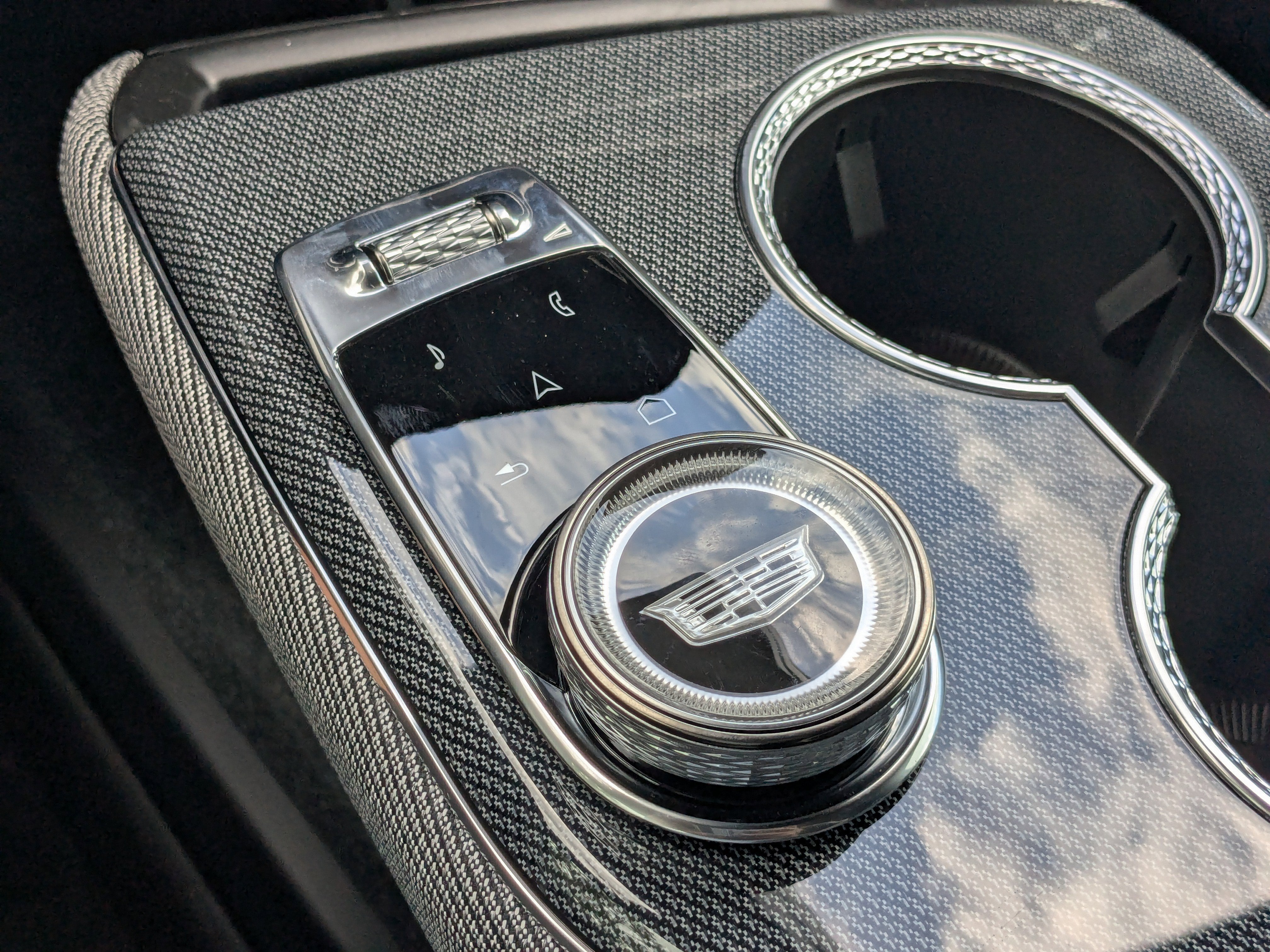 2025 Cadillac OPTIQ Sport 1