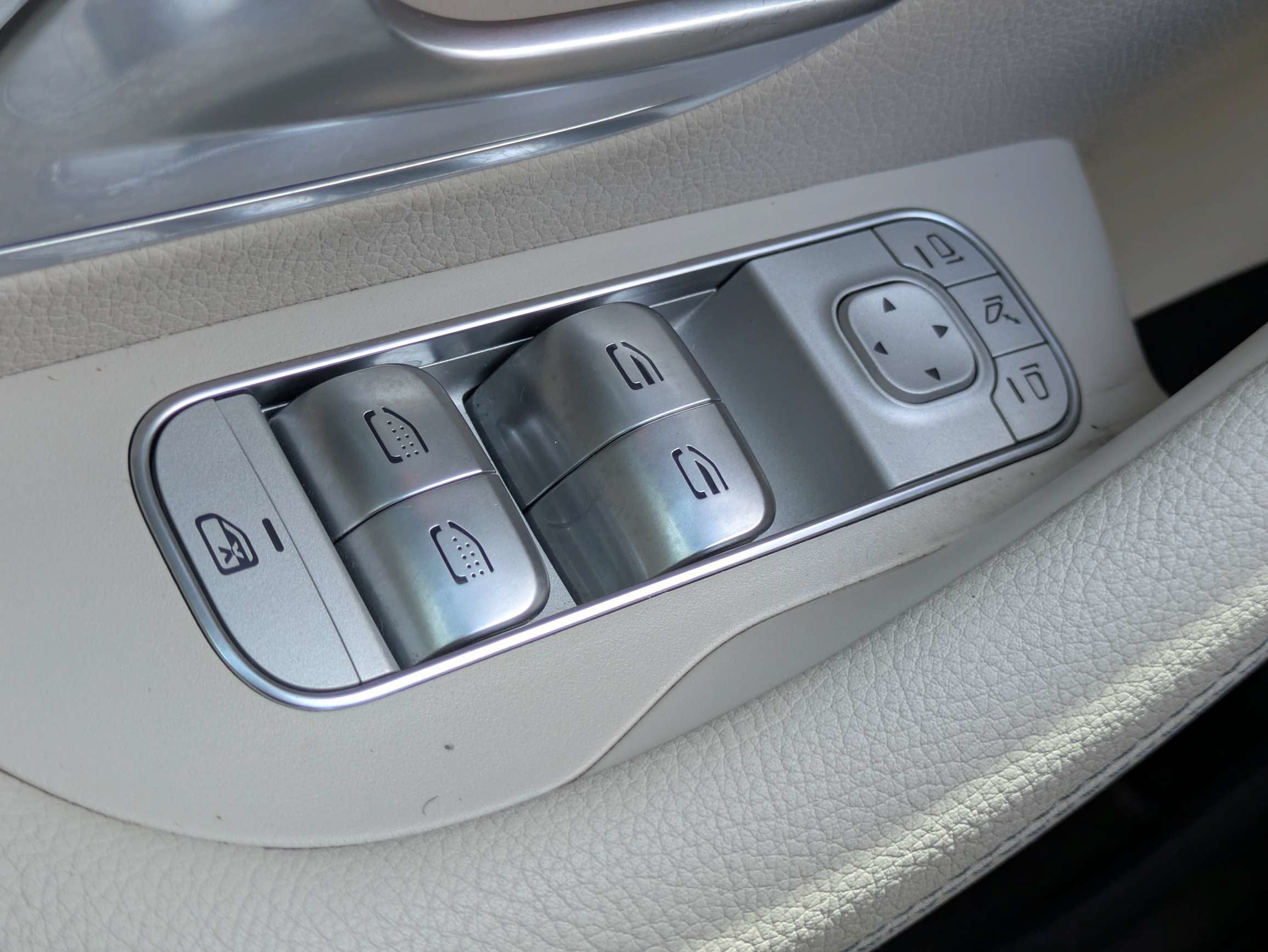 2024 Mercedes-Benz GLS 450 4MATIC®