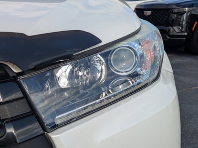 2018 Toyota Highlander SE