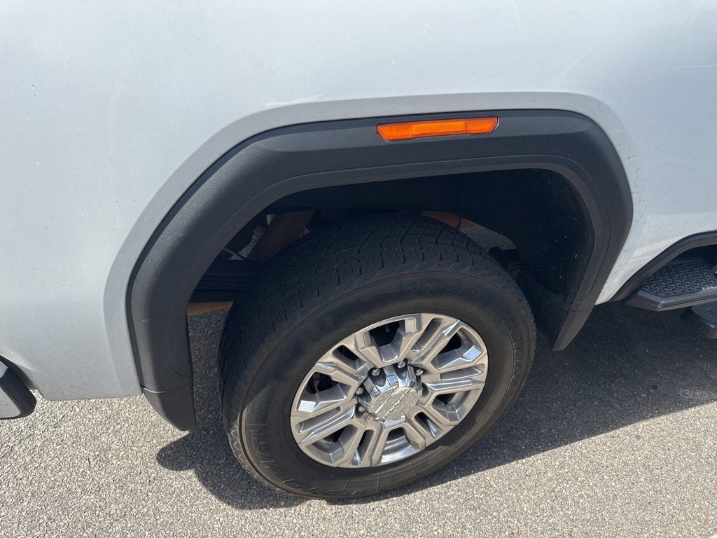 2023 GMC Sierra 2500HD Denali