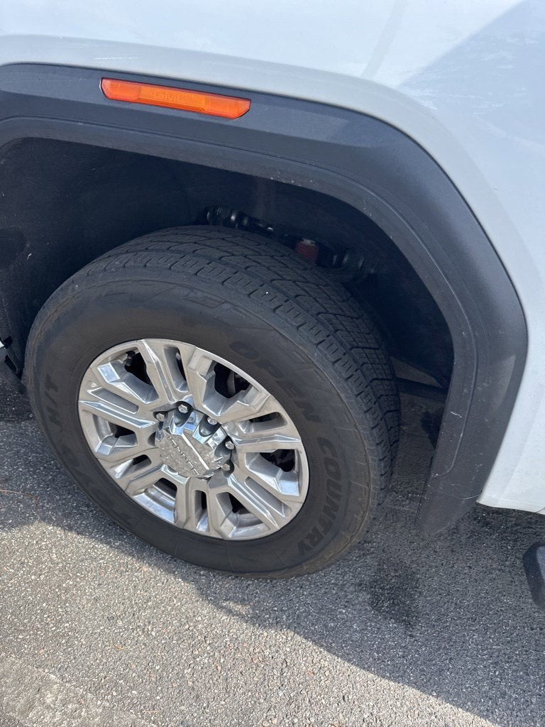 2023 GMC Sierra 2500HD Denali