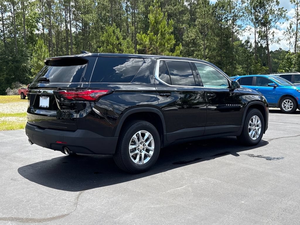 2023 Chevrolet Traverse LS