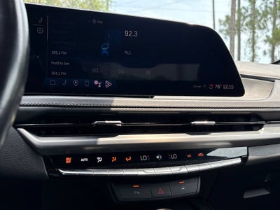 2024 Cadillac XT4 Premium Luxury