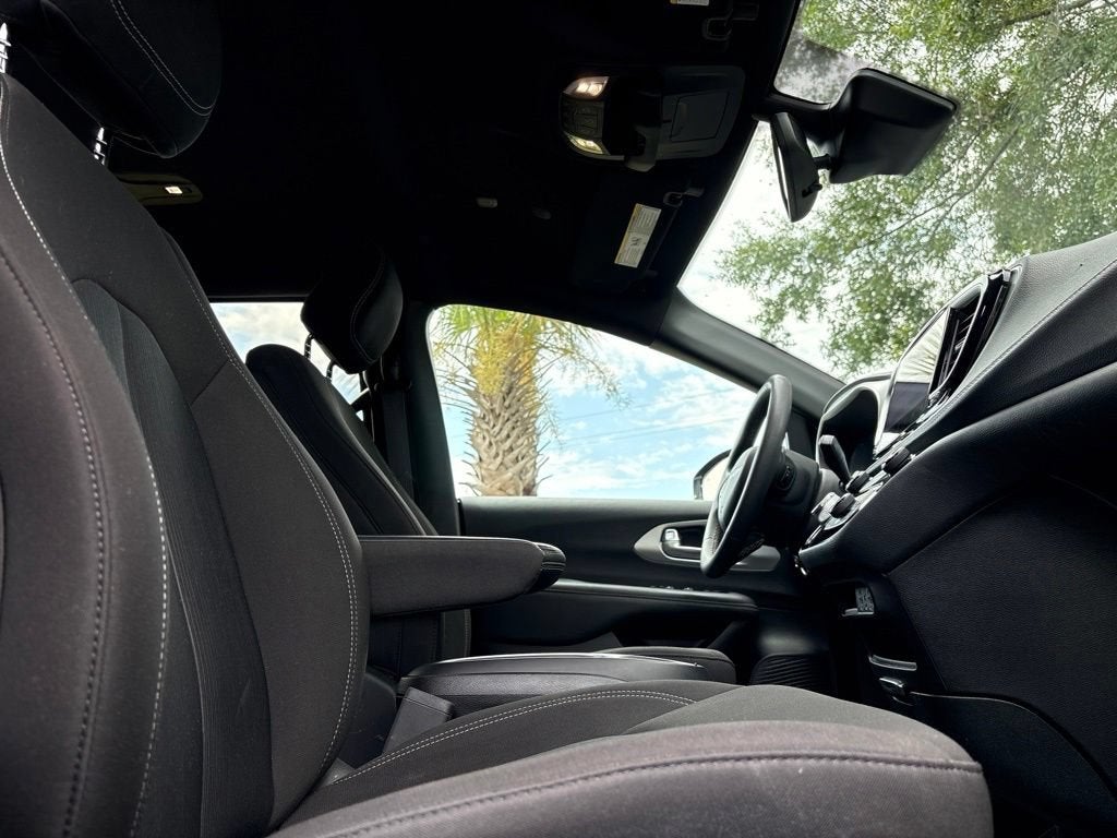 2024 Chrysler Pacifica Touring