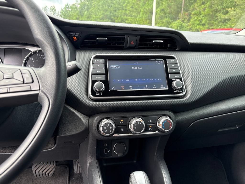 2025 Nissan Kicks Play S