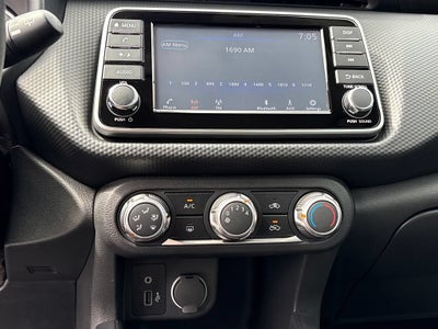 2025 Nissan Kicks Play S