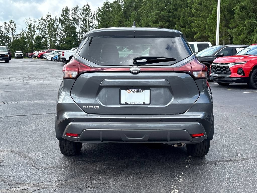 2025 Nissan Kicks Play S