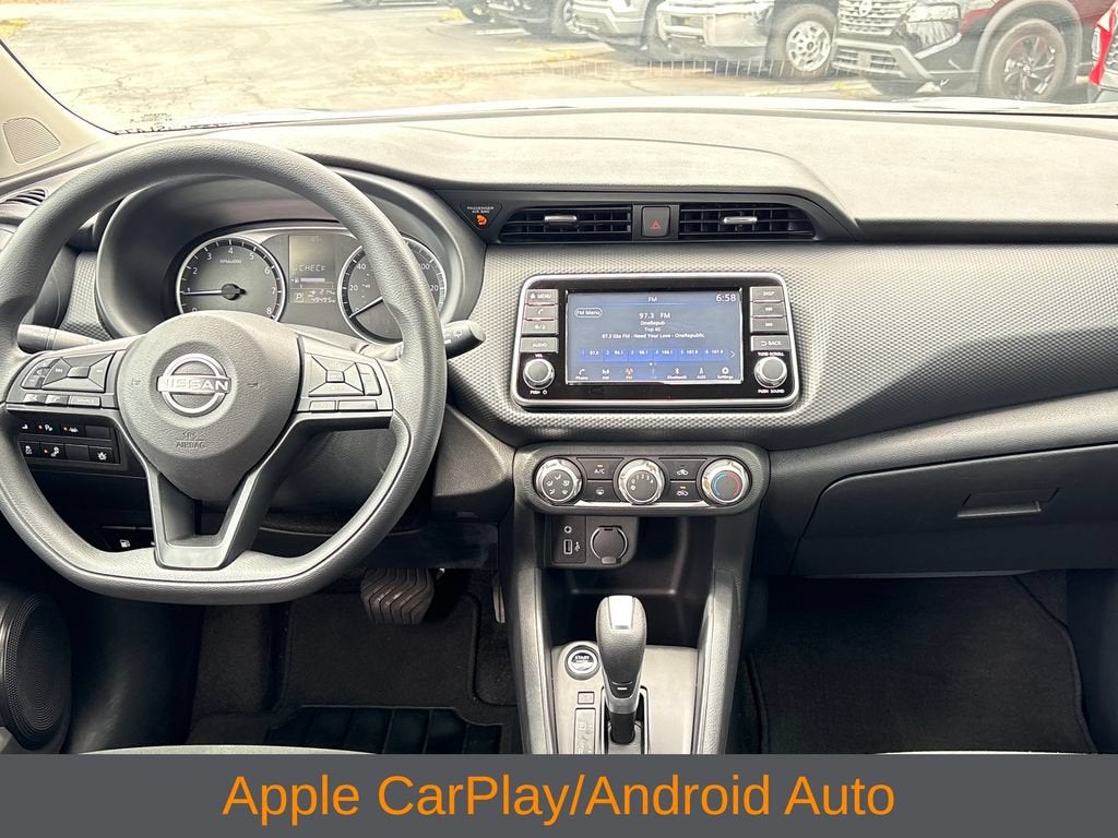 2025 Nissan Kicks Play S