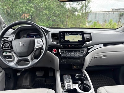 2022 Honda Pilot Touring 7-Passenger