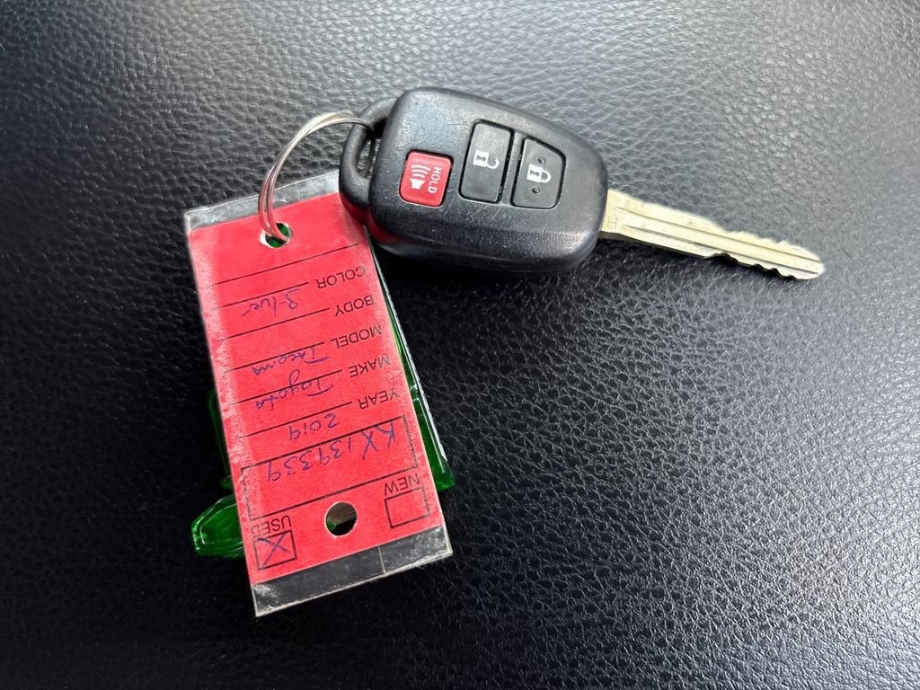 2019 Toyota Tacoma 2WD SR