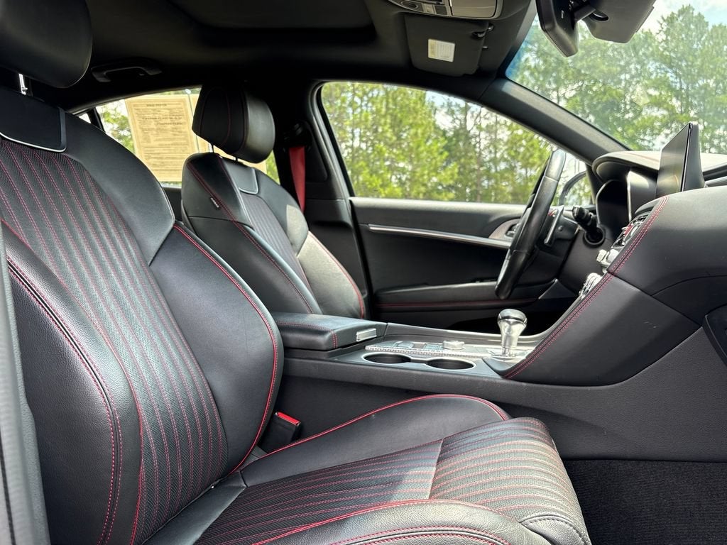 2023 Genesis G70 2.0T